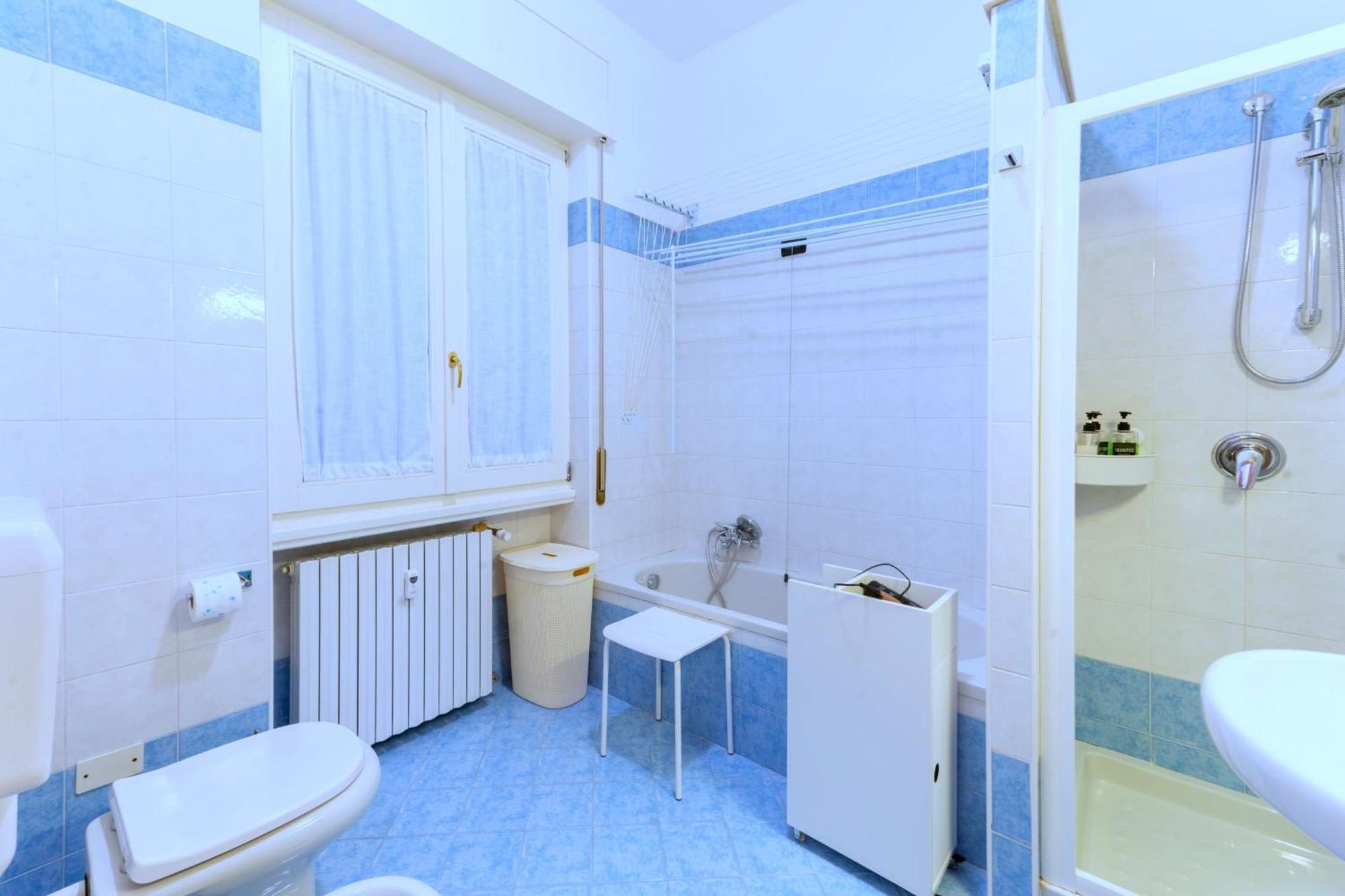 Holiday Apartment - Brescia Centro - Parcheggio Privato Eksteriør bilde