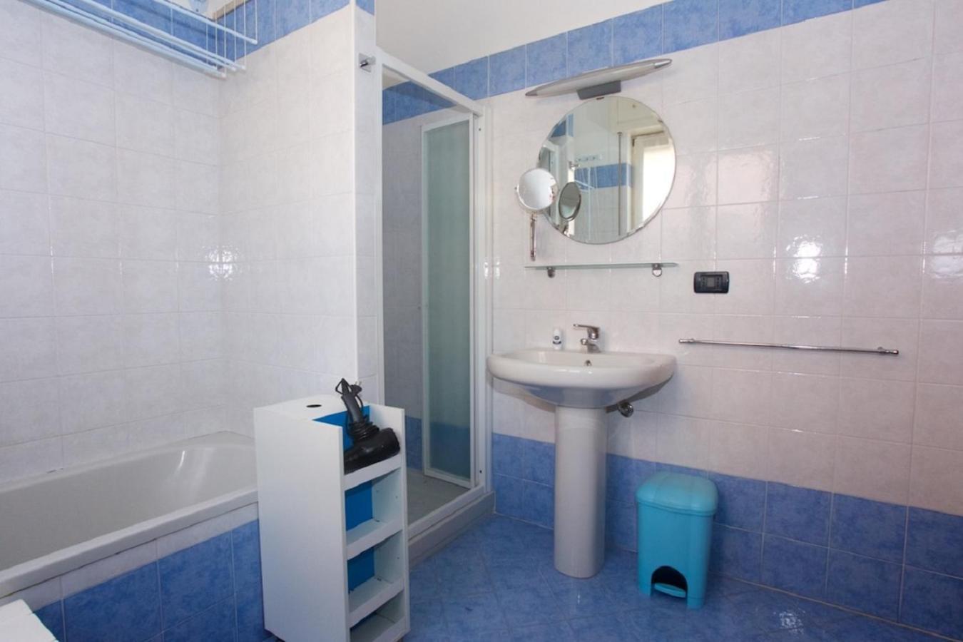Holiday Apartment - Brescia Centro - Parcheggio Privato Eksteriør bilde