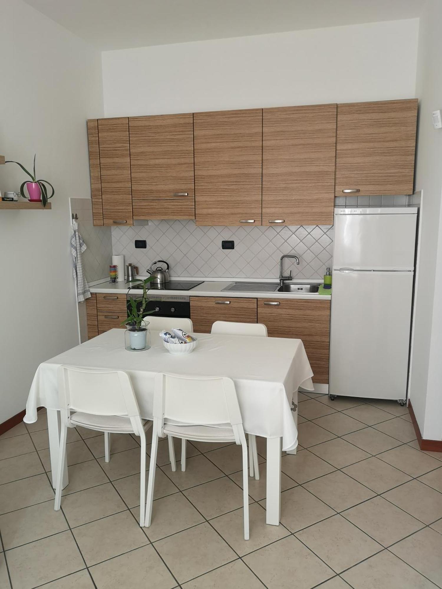 Holiday Apartment - Brescia Centro - Parcheggio Privato Eksteriør bilde